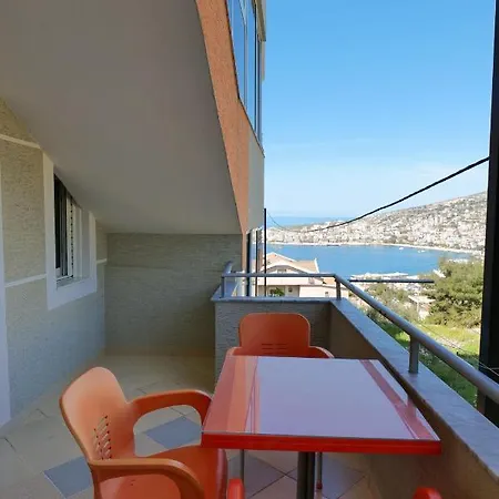 Eleni Hétvégi ház *