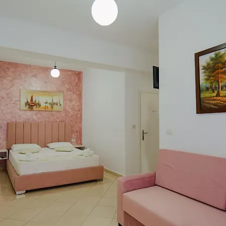 Eleni Hétvégi ház *