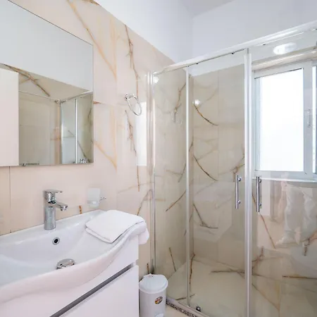 Hétvégi ház Eleni Saranda