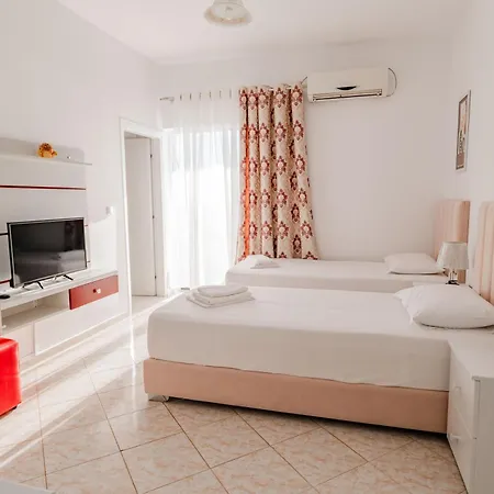 Eleni Hétvégi ház *