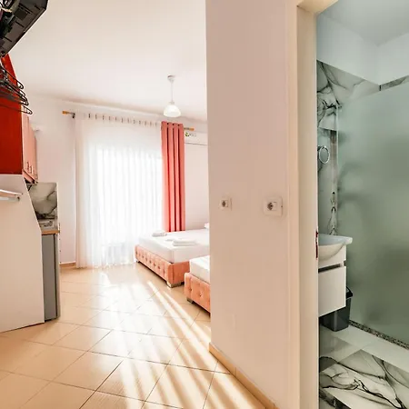 Eleni Casa de Campo Sarandë