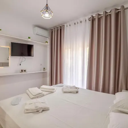 Landhuis Eleni Sarandë