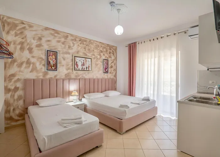 Eleni * Sarandë